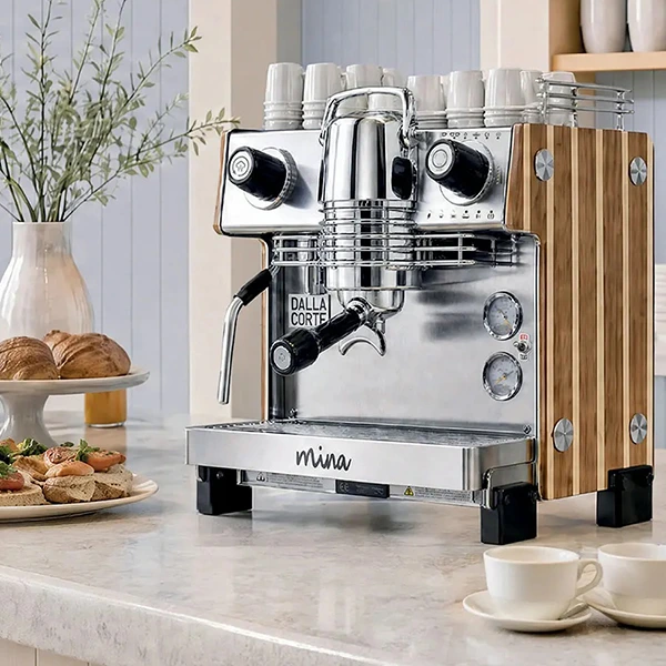 اسپرسوساز دالاکورته مدل Mina Barista