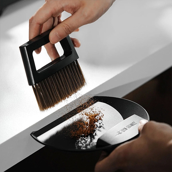 ست فرچه ی تمیزکاری میز بار بمبر مدل B5188B